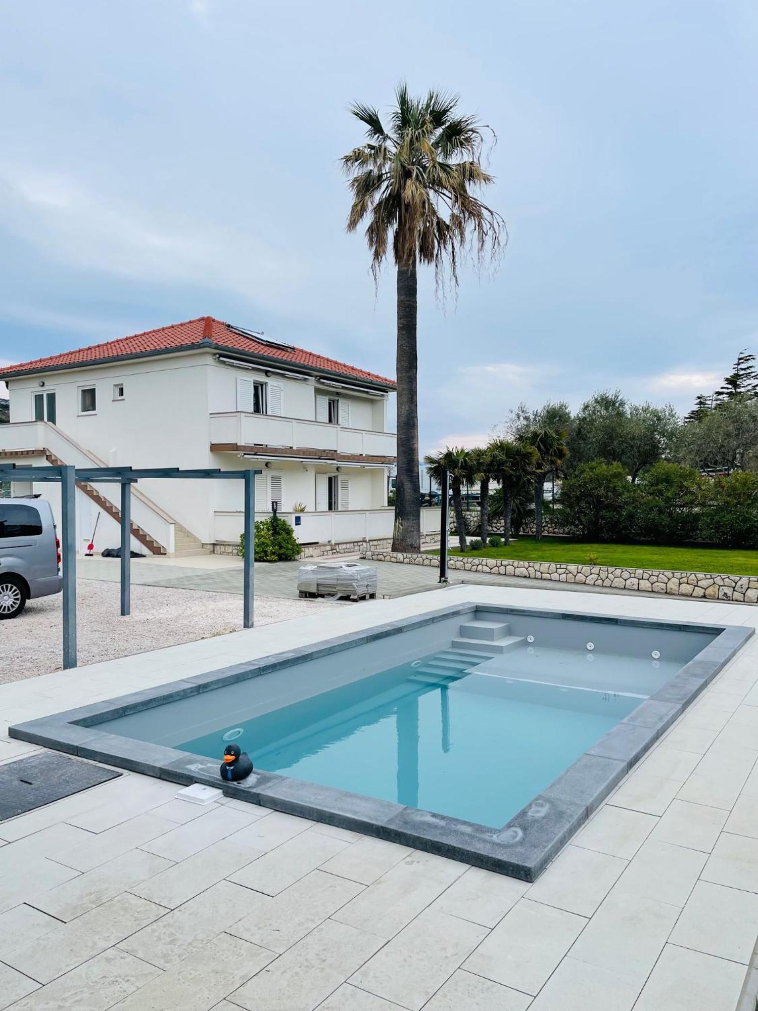 Rab Island Apartmets - Palit Rab Town Exterior foto